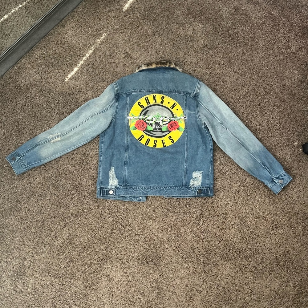 Guns N Roses denim jacket with fur collar - large